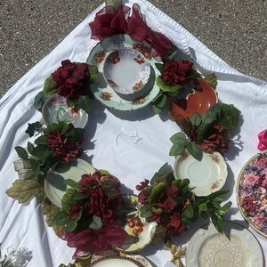 Decorative Burgundy Floral Plate Wreath - Home Holiday